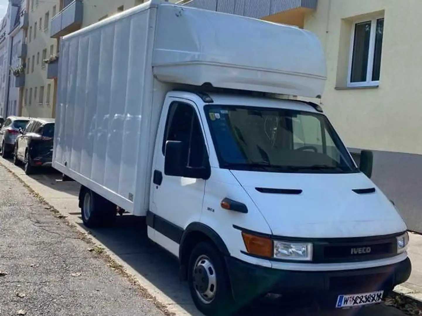 Iveco Daily Weiß - 1