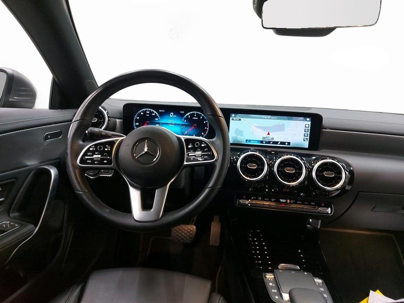 Mercedes-Benz CLA 180 136PK - ZETELVERWARMING - NAVI — photo 3