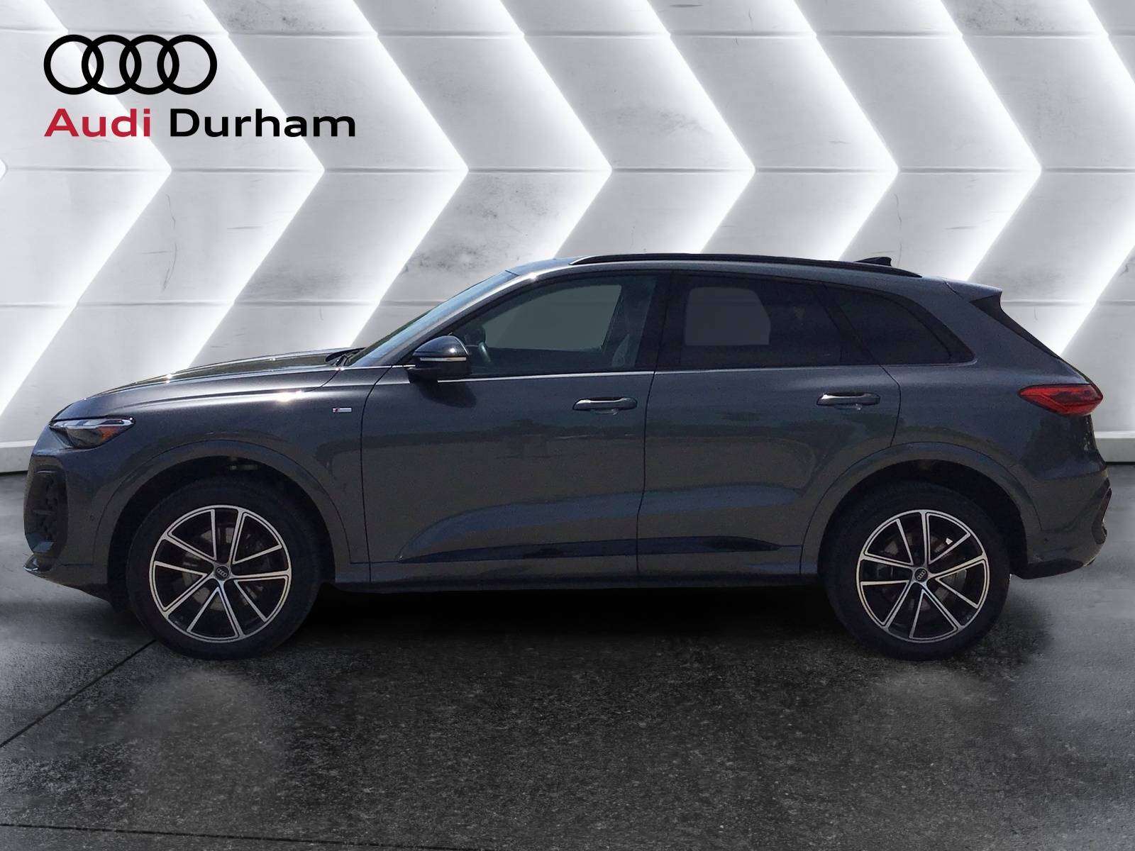 2025 Audi Q5 2.0T quattro + S-Line Blk Pkg | Pano Sunroof — снимка 1
