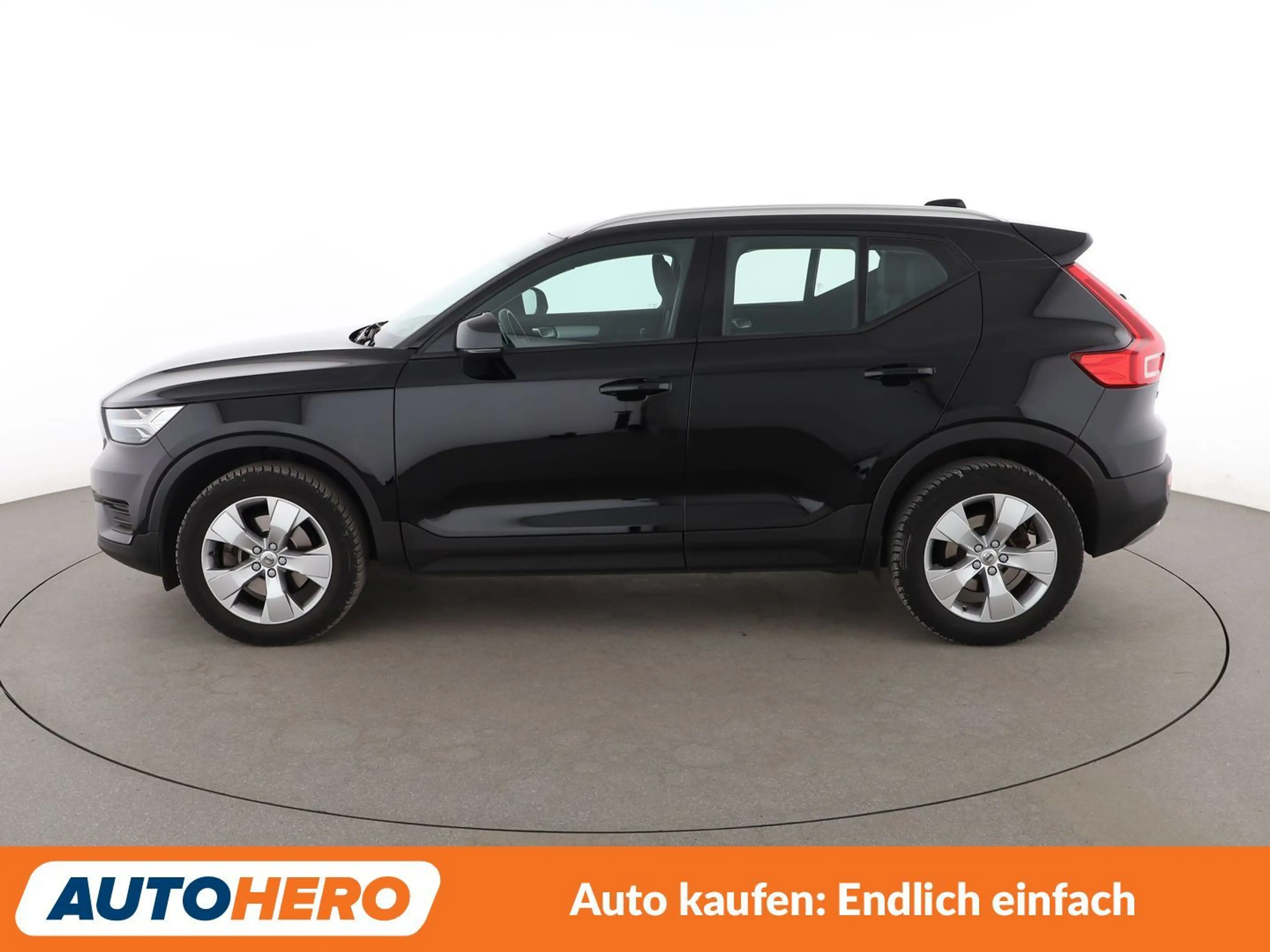 Volvo XC40 1.5 T2 Momentum Pro 2WD*NAVI*TEMPO*PDC*SHZ* — photo 3