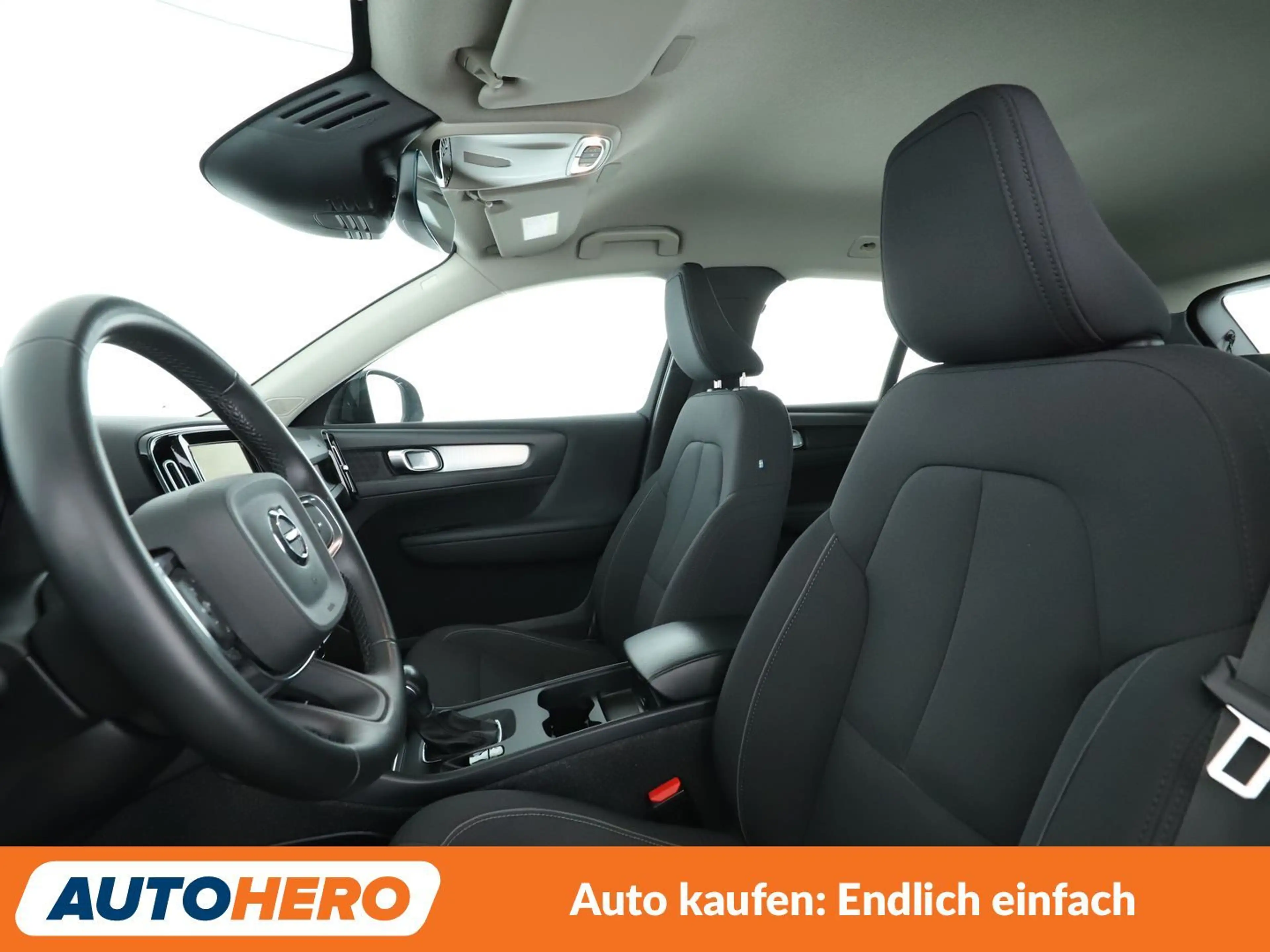 Volvo XC40 1.5 T2 Momentum Pro 2WD*NAVI*TEMPO*PDC*SHZ* — photo 10