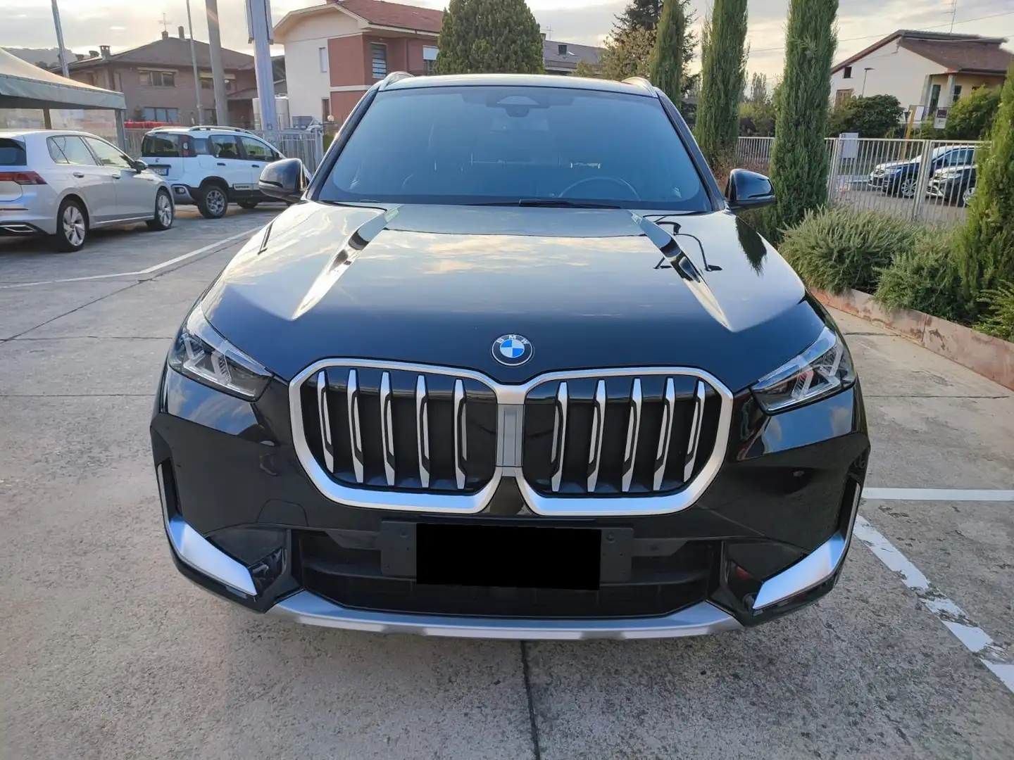 BMW X1 X1 U11 sdrive18d auto Zwart - 2