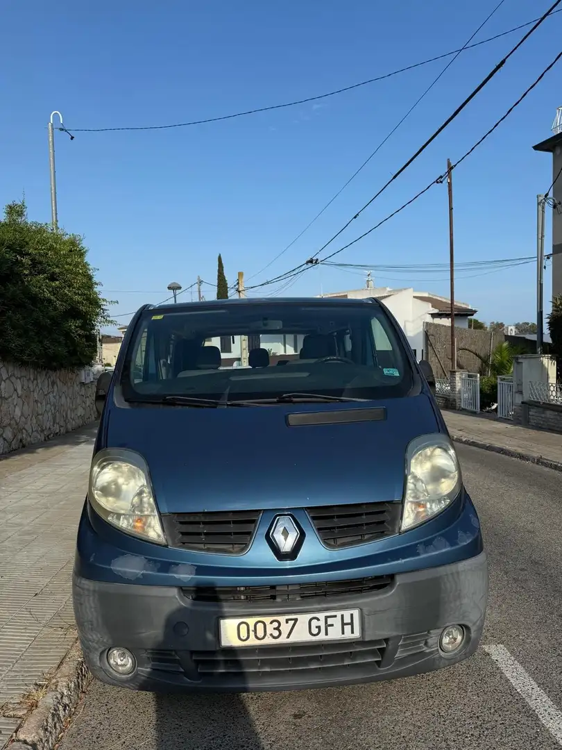 Renault Trafic 2.0dCi Combi6 27 CN 115 Azul - 2