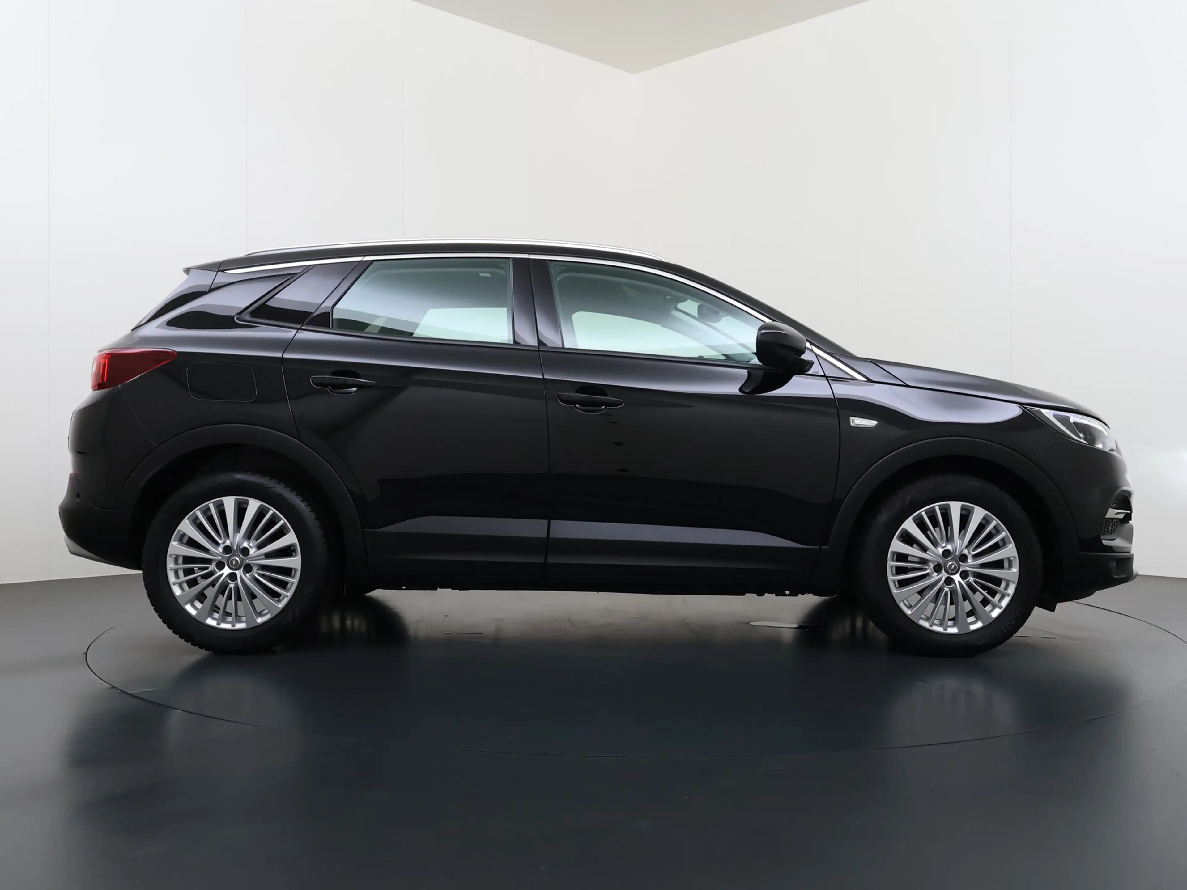 Opel Grandland X 1.2T 131pk Camera Apple/Android Elek.klep Bordherk — photo 33