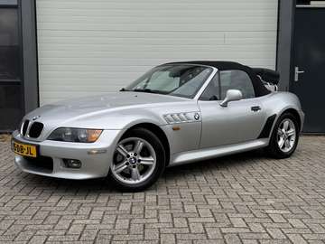 2.0 6 Cyl 2e eigenaar dealerauto