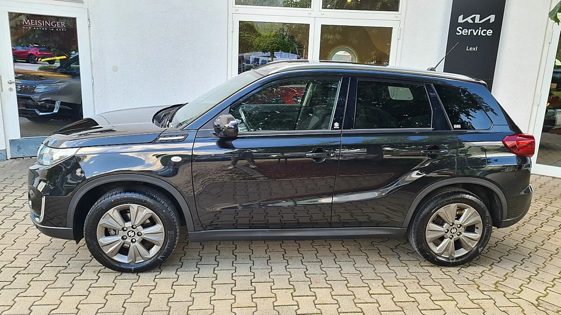 Suzuki Vitara 1,4 GL+ DITC Hybrid shine Schwarz - 2