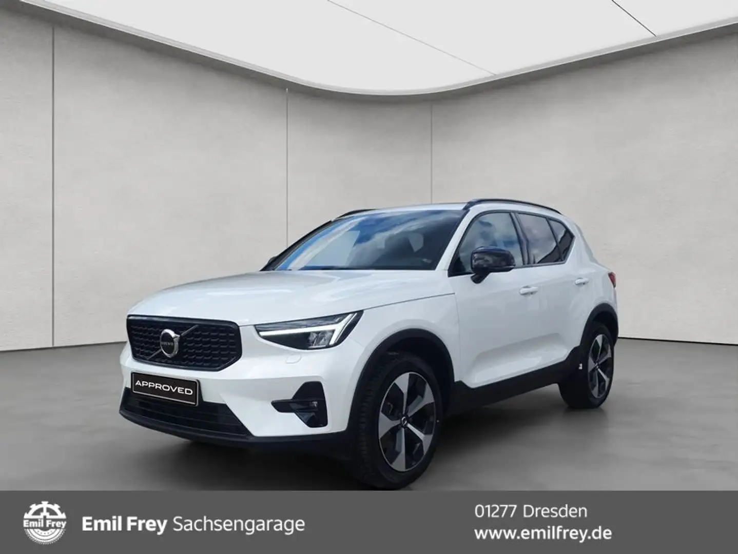 Volvo XC40 XC40 B3 B DKG Plus Dark Pano * Winter-Paket White - 1
