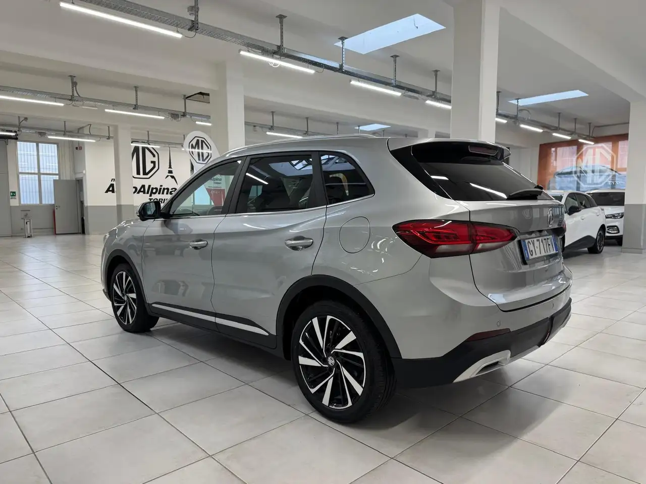 MG ZS 1.5 HYBRID+ LUXURY, миниатюра 10