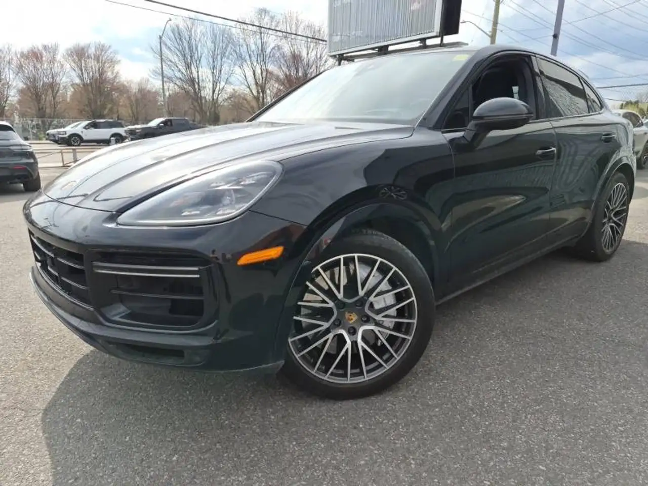 Porsche Cayenne снимка Porsche Cayenne
