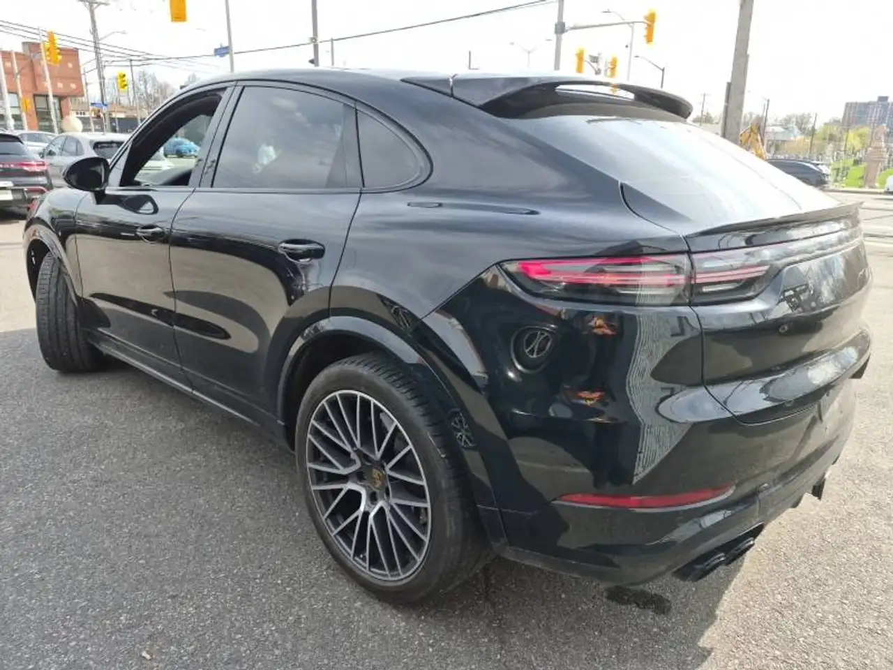 Porsche Cayenne снимка Porsche Cayenne