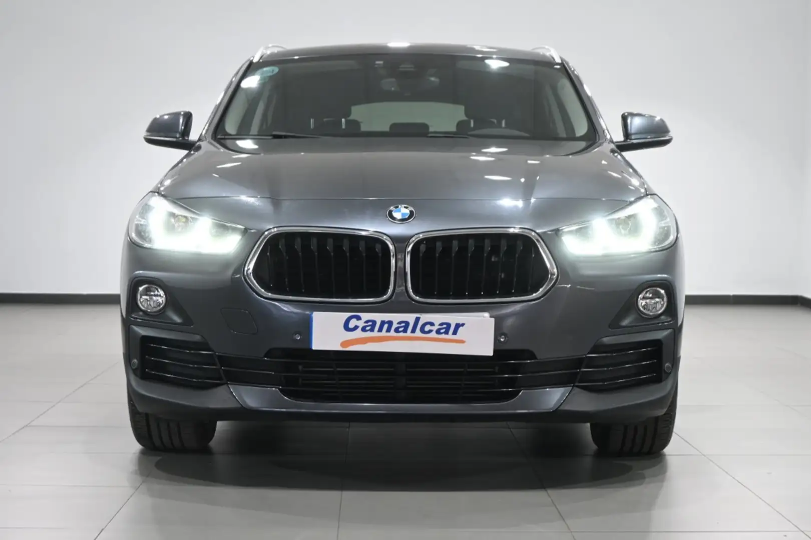 BMW X2 xDrive 20dA Gris - 2