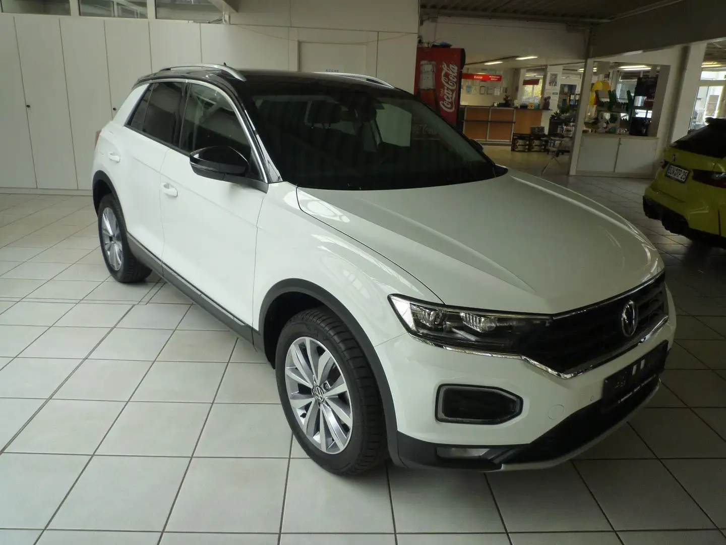 Volkswagen T-Roc Style DSG, Navi, ALU Weiß - 2