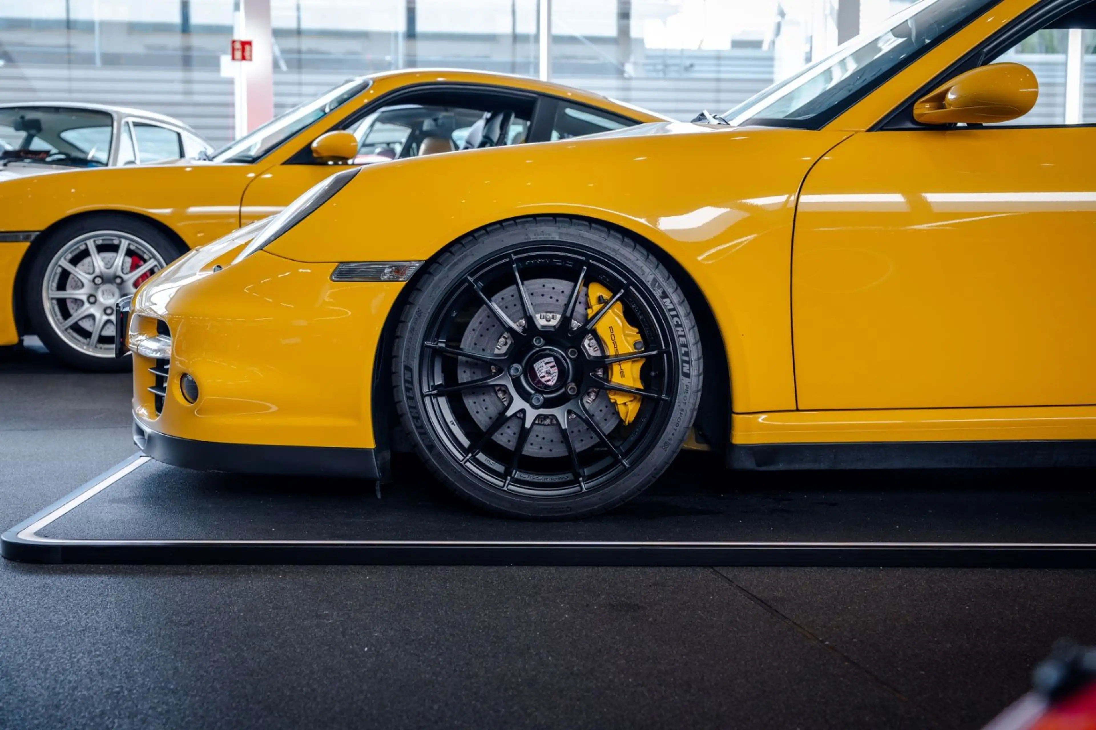 Porsche 997 Turbo*Schalter*Deutsch*PCCB* — photo 4