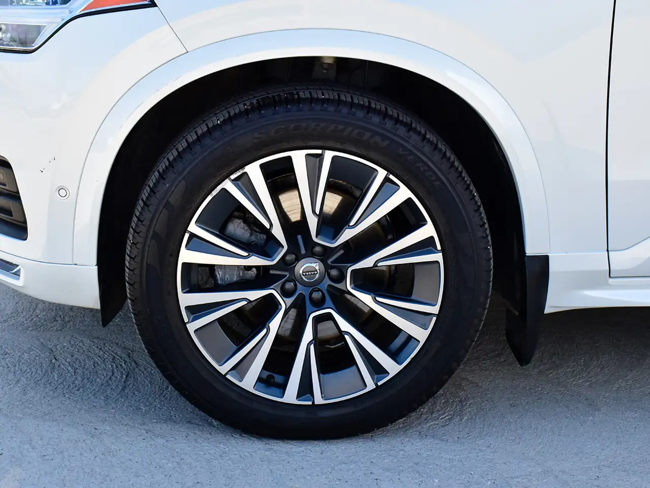 Volvo XC90 снимка Volvo XC90