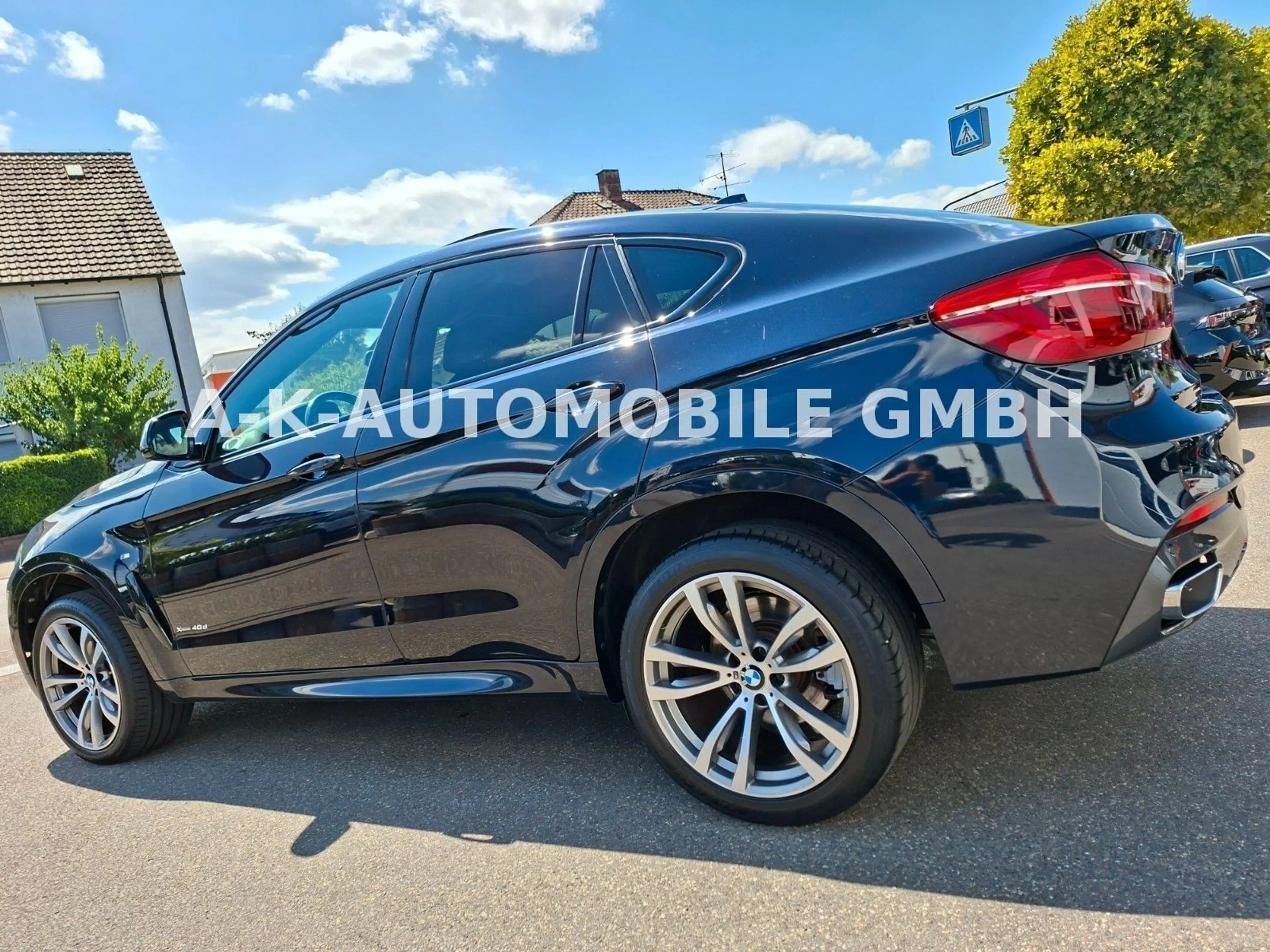 BMW X6 xDrive 40d Sport-Paket M / M-Technic — photo 9