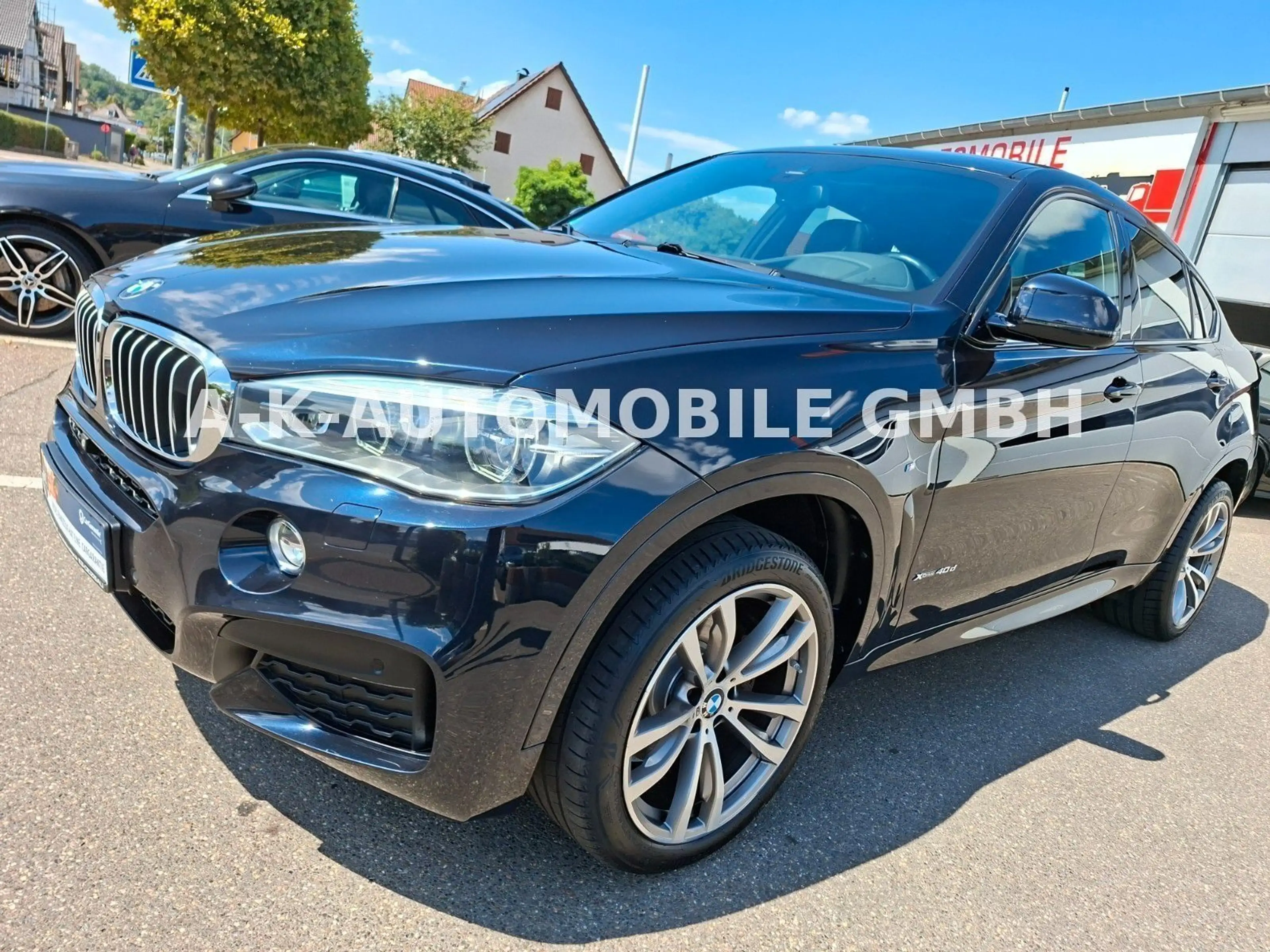 BMW X6 xDrive 40d Sport-Paket M / M-Technic