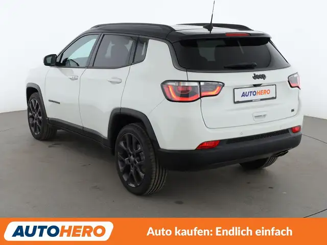 Jeep Compass view 4
