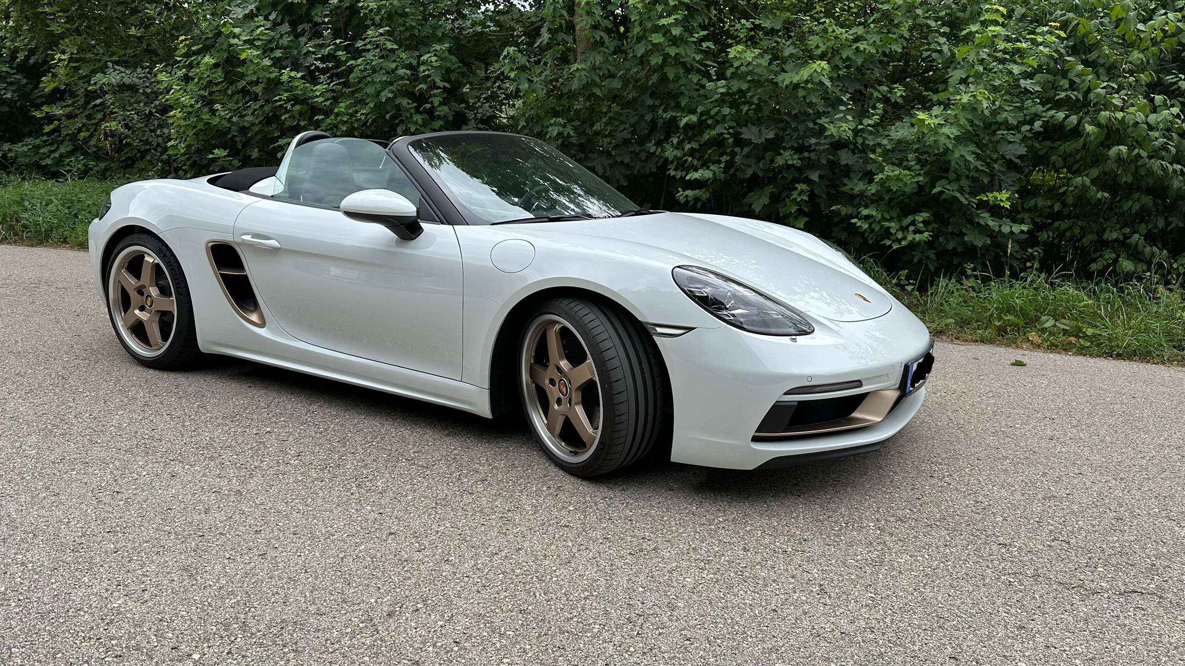 Second hand Porsche Boxster 