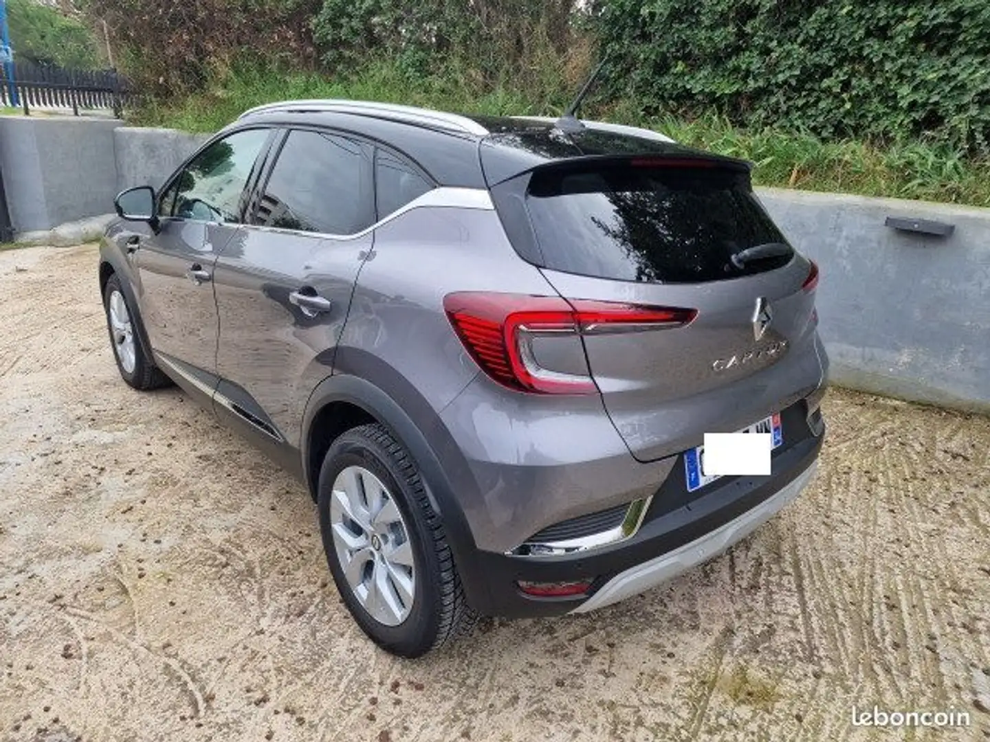 Renault Captur II (HJB) 1.3 TCe 140ch FAP Intens Gris - 2