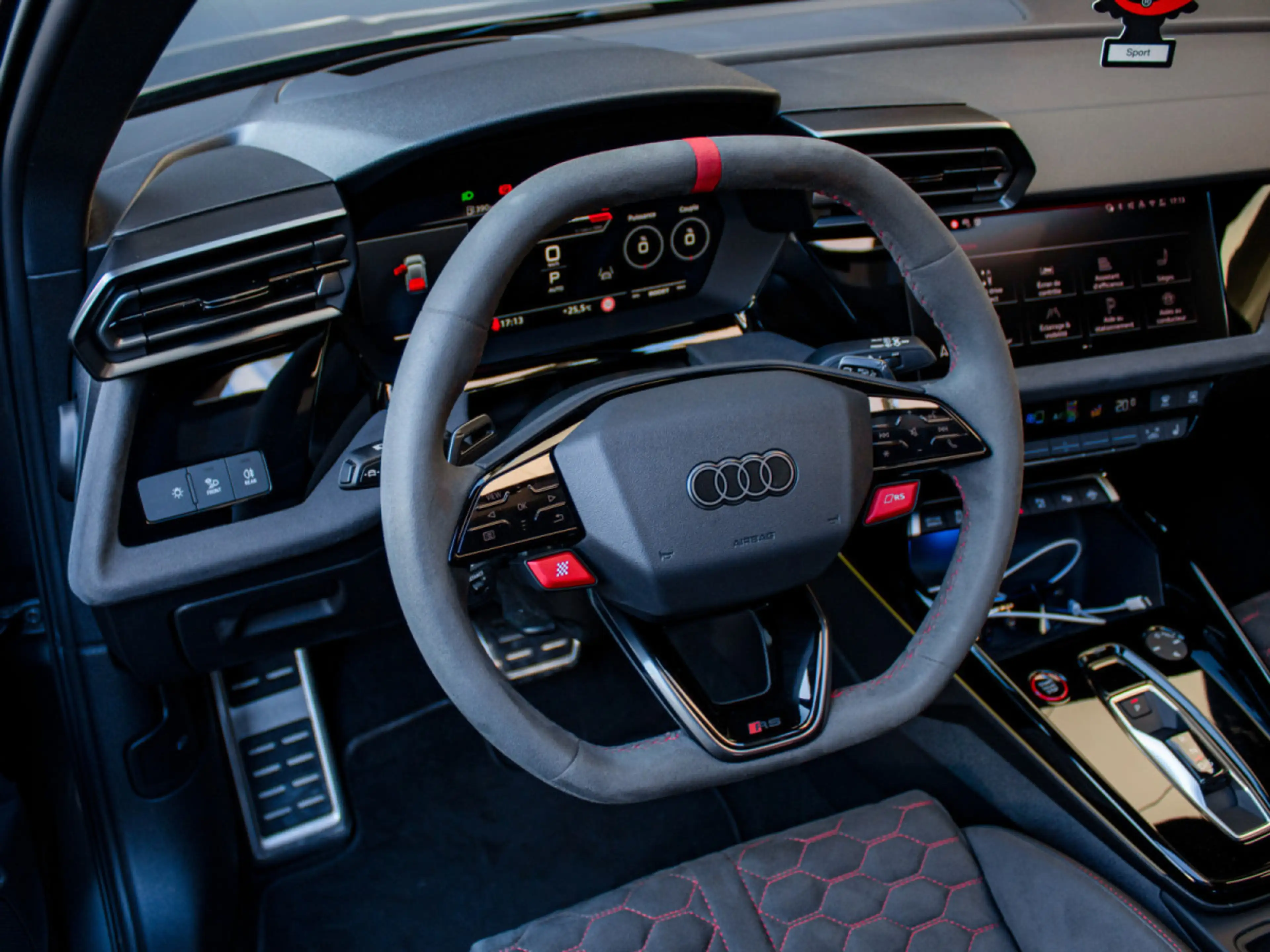 Audi RS3 5 cylindres 2.5L 400 PACK RS + CARBON SEAT — photo 11