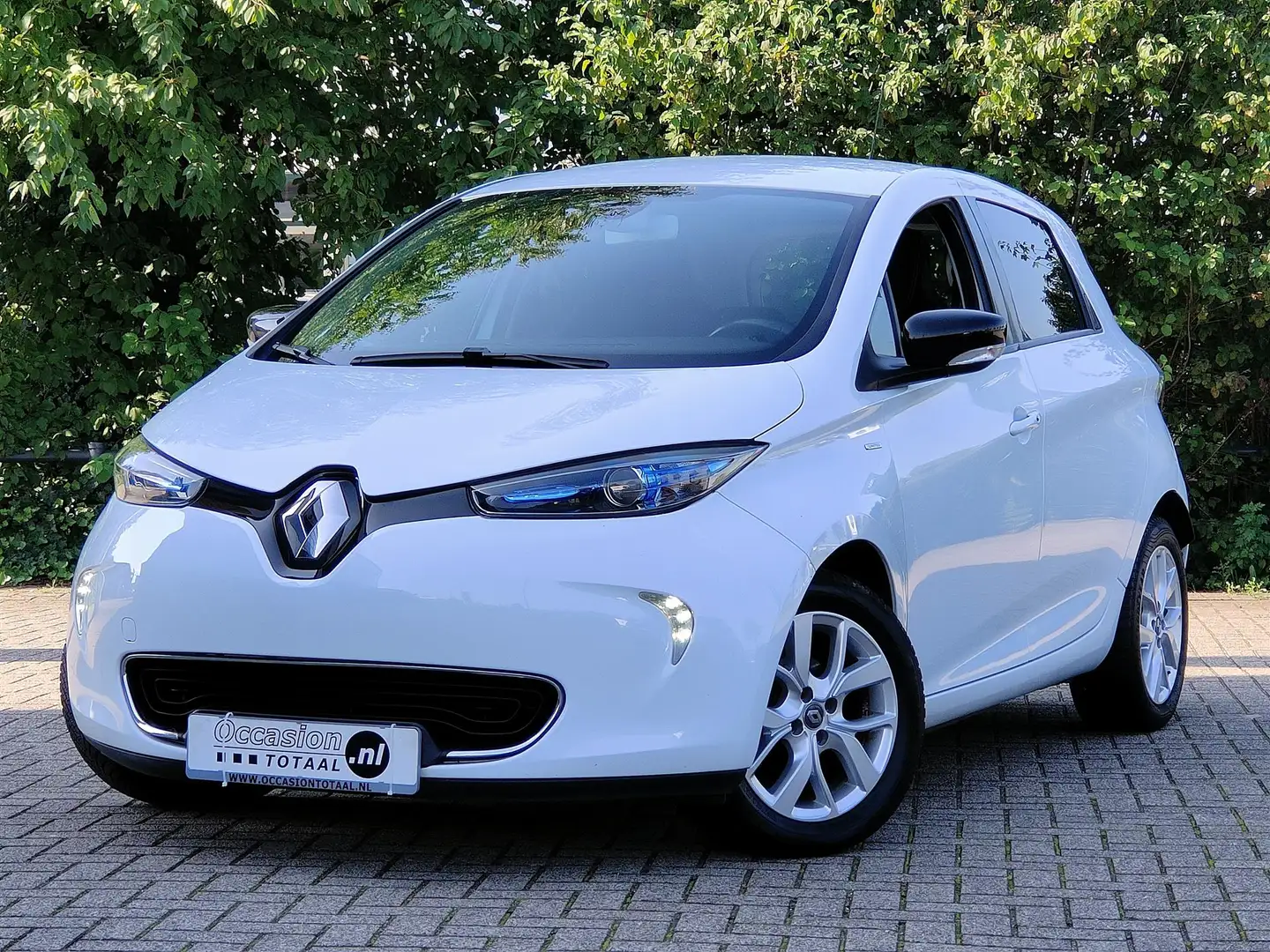 Renault ZOE R110 Limited| 240km Range 41 kWh | Keyless | Camer Wit - 1