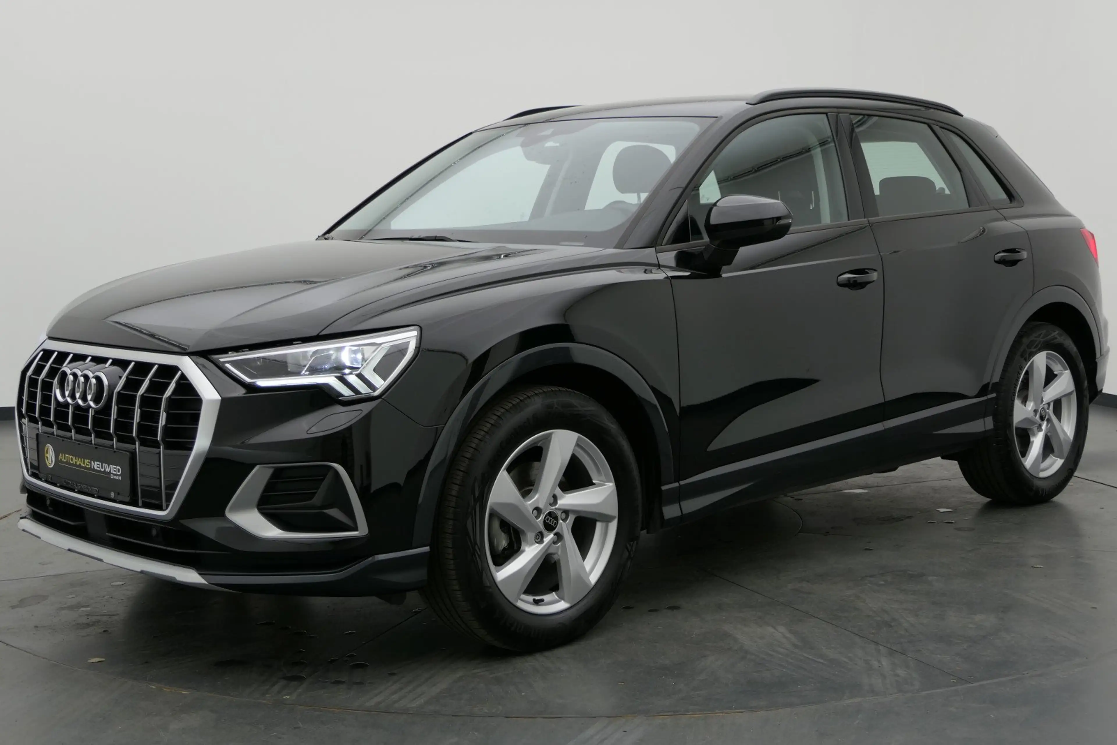 Audi Q3 Q3 35 TFSI S tronic advanced+LED-SW+AHK+STANDHZ+ — photo 2