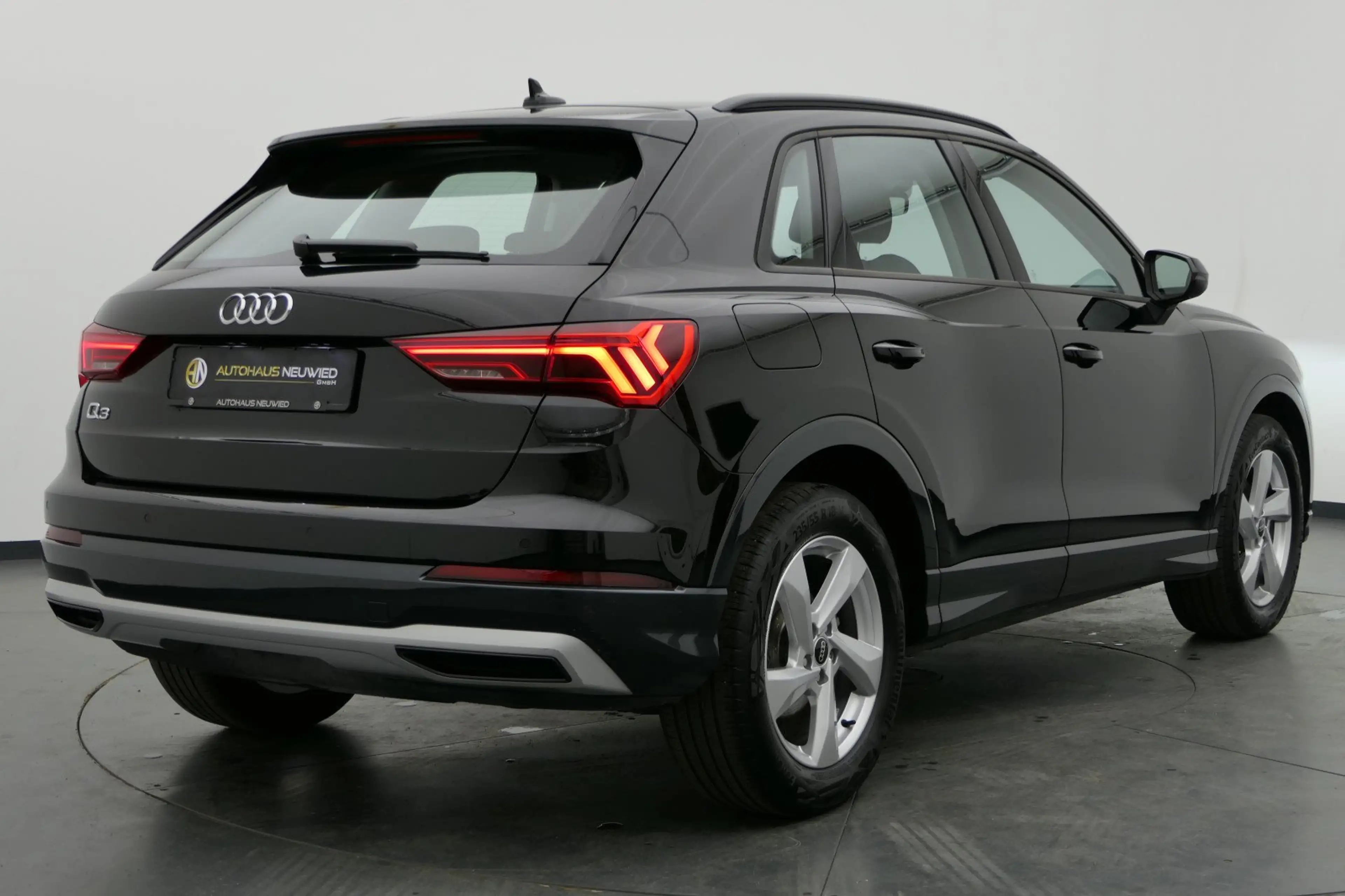 Audi Q3 Q3 35 TFSI S tronic advanced+LED-SW+AHK+STANDHZ+ — photo 12