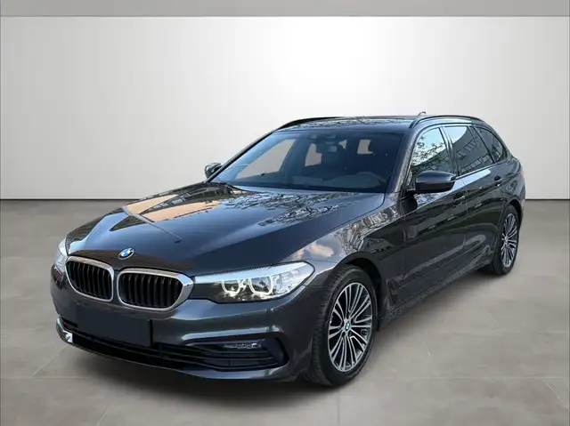 BMW 518 518d Touring Aut LEDER NAVI H/K