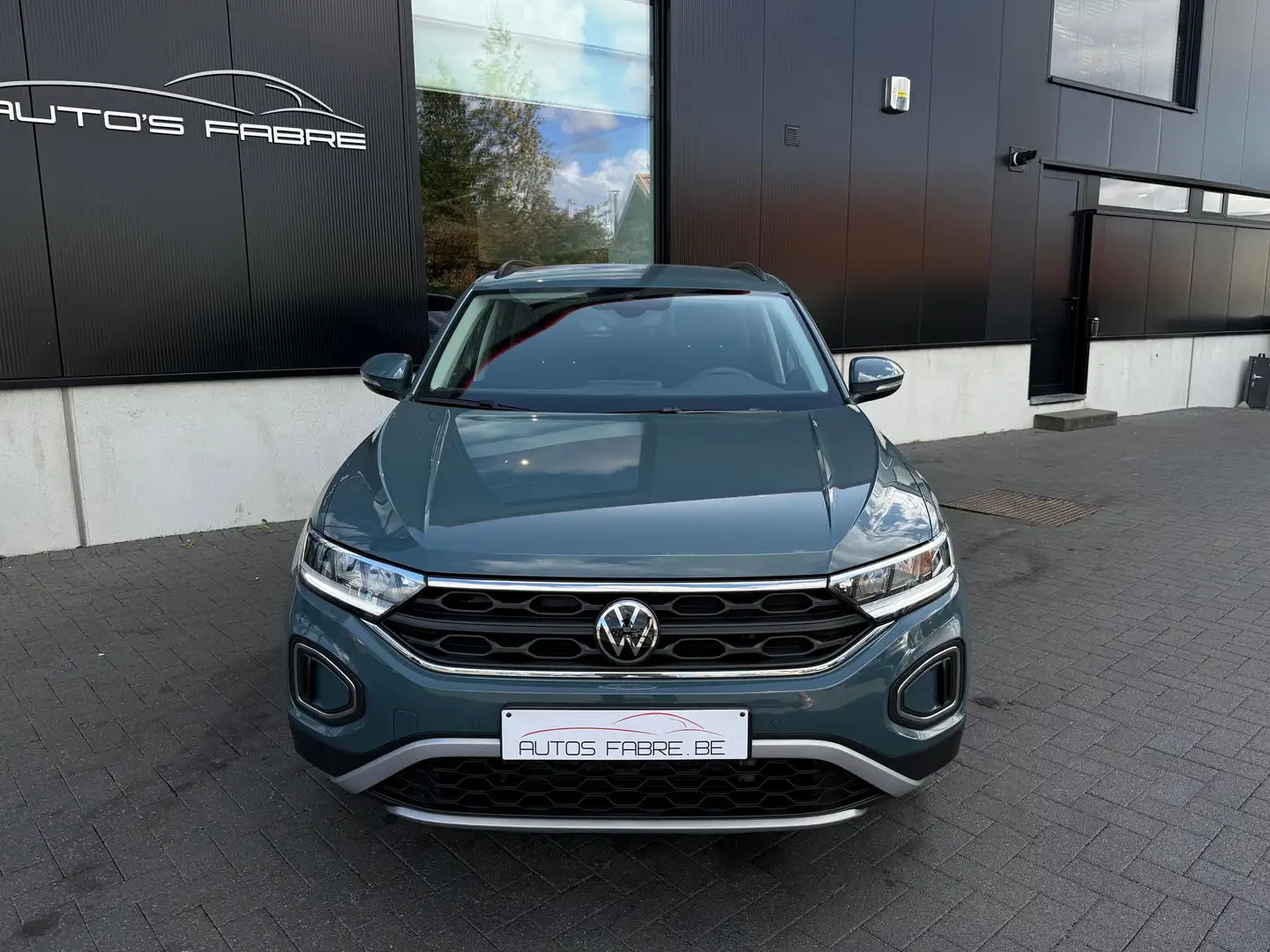 Volkswagen T-Roc 1.0 TSI 116 pk Gps verw zetels 26000 km Blauw - 2