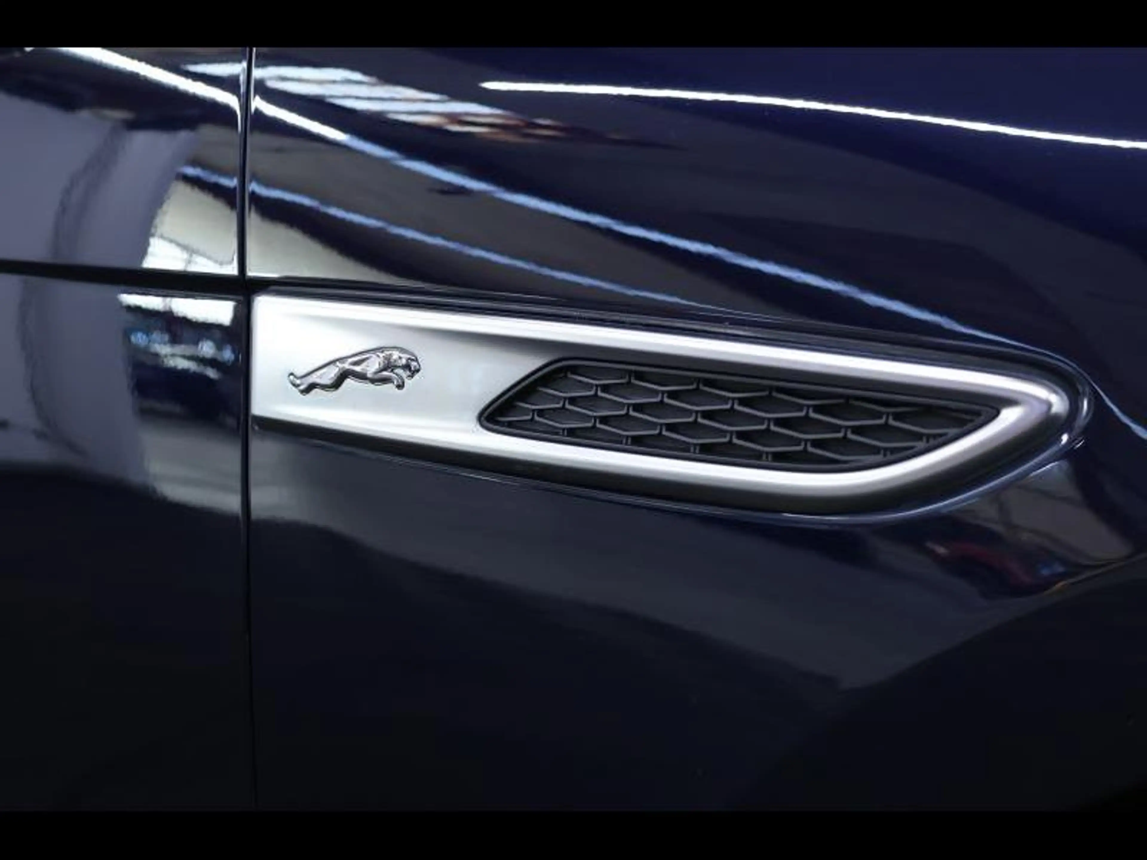 Jaguar F-Pace D165 R-Dynamic S AWD Auto — photo 10
