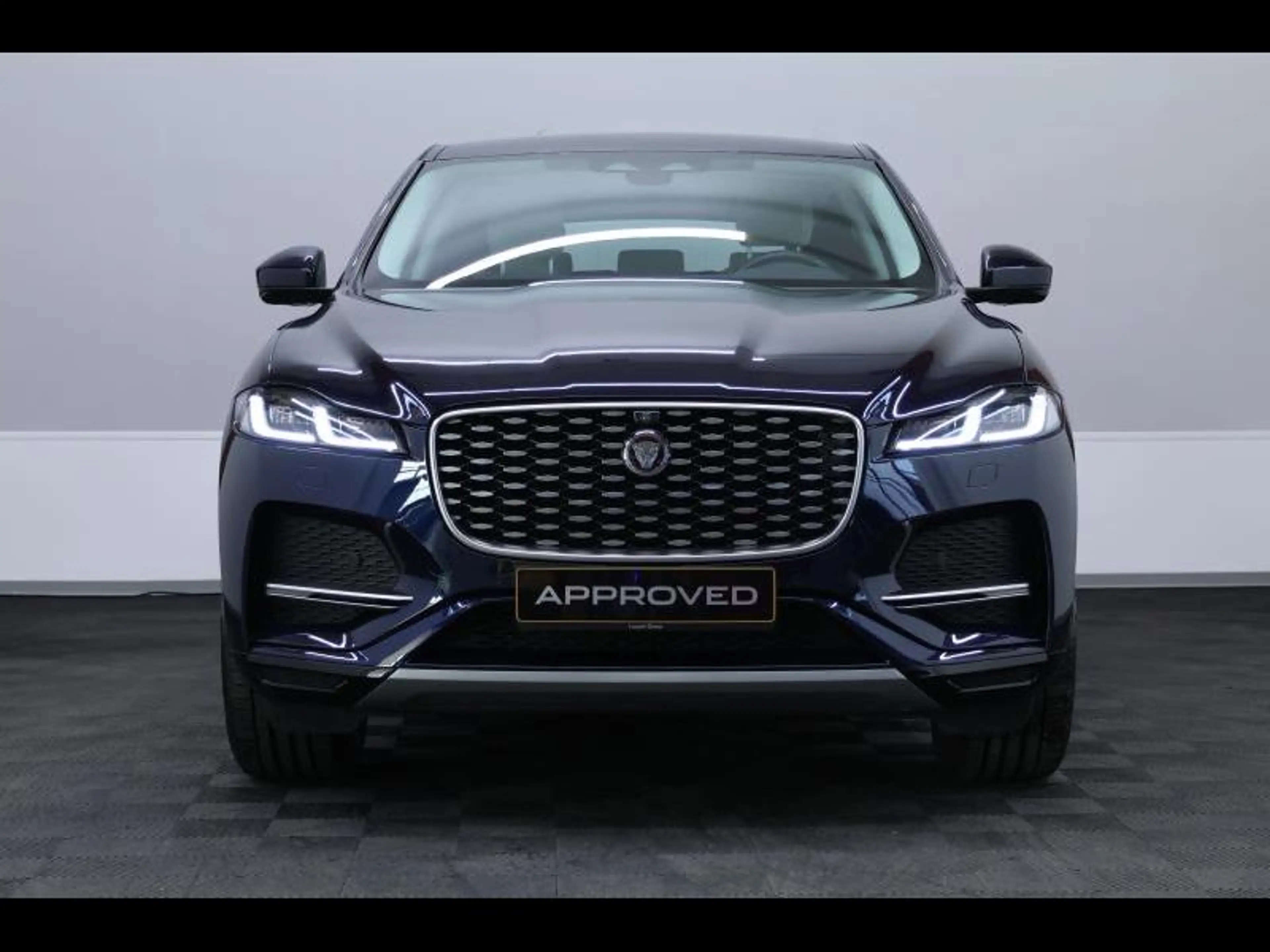 Jaguar F-Pace D165 R-Dynamic S AWD Auto — photo 2