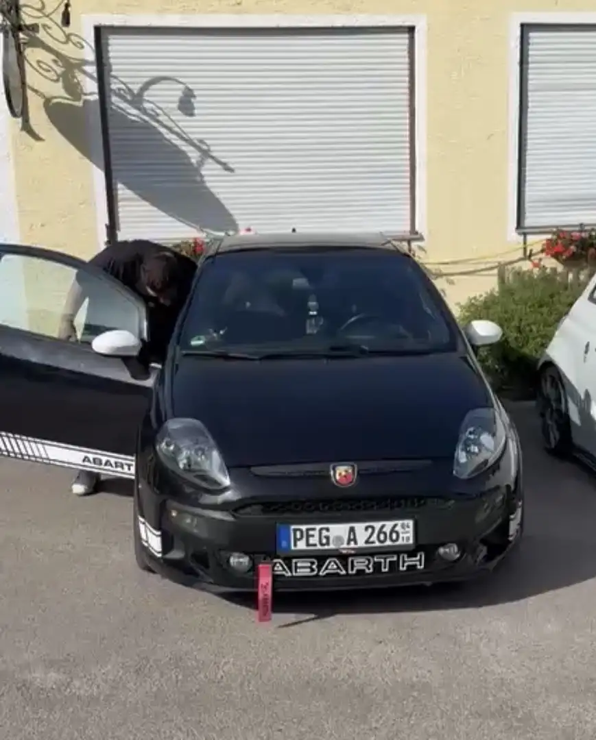 Abarth Punto EVO 1.4 MultiAir Schwarz - 2