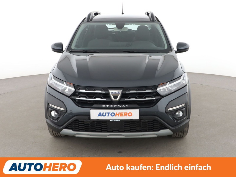 Dacia Sandero 1.0 TCe Stepway Comfort *NAVI*EcoLED*CAM*TEMPO* — photo 9
