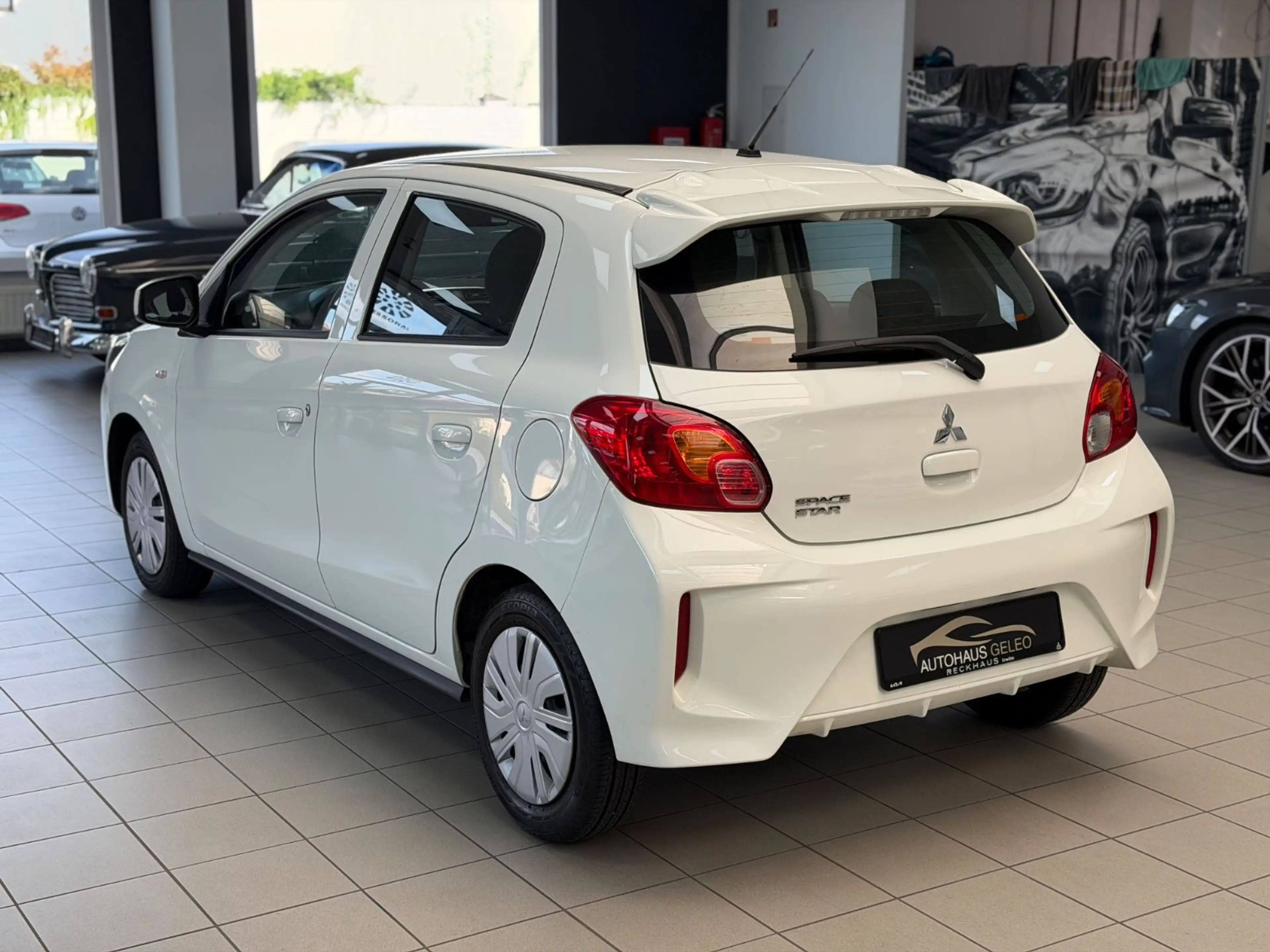 Mitsubishi Space Star Plus — photo 3