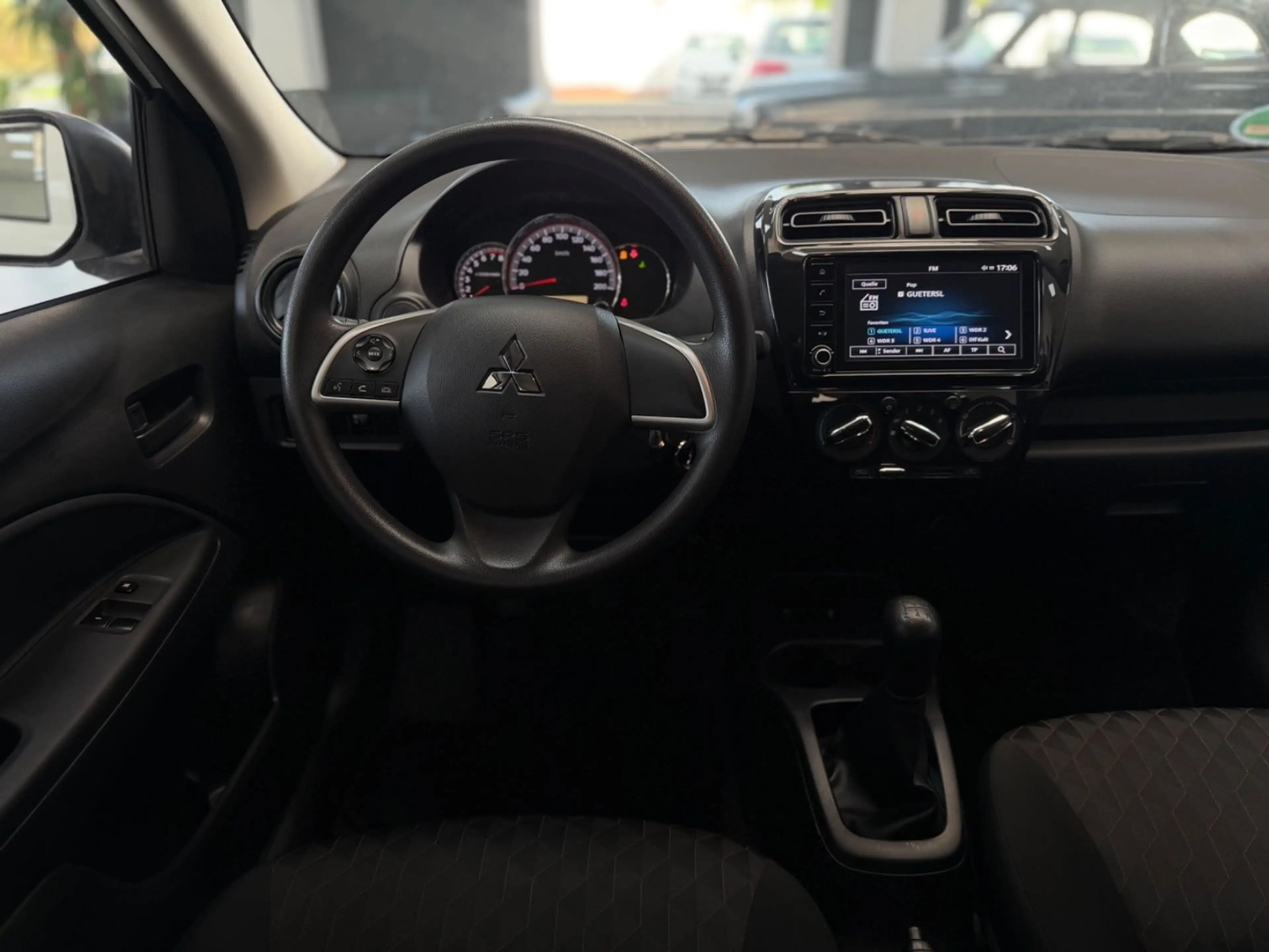 Mitsubishi Space Star Plus — photo 11
