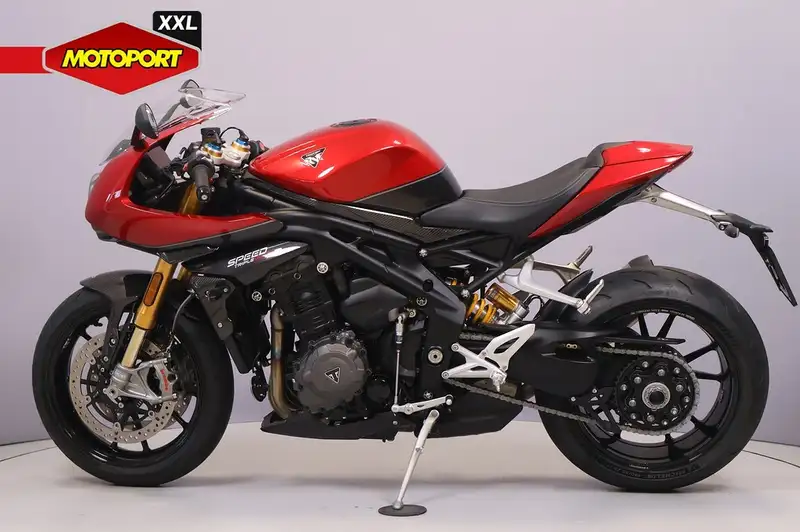 Triumph Speed Triple 1200 RR - foto 5