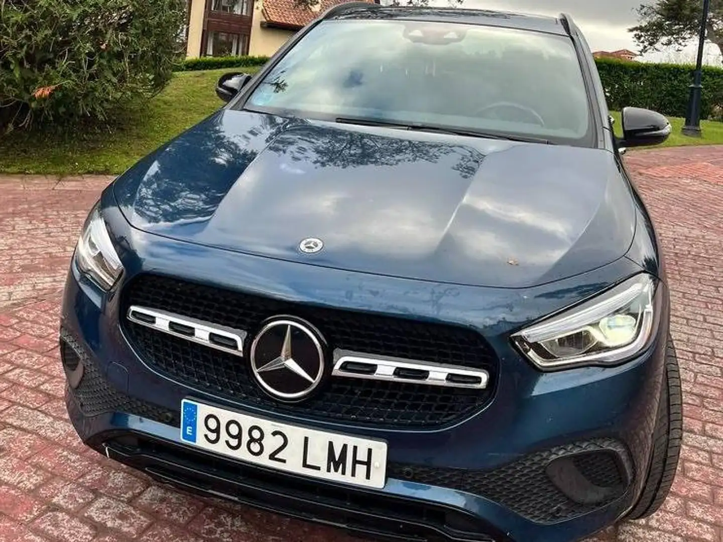 Mercedes-Benz GLA 200 GLA 200d 4Matic 8G-DCT Azul - 2