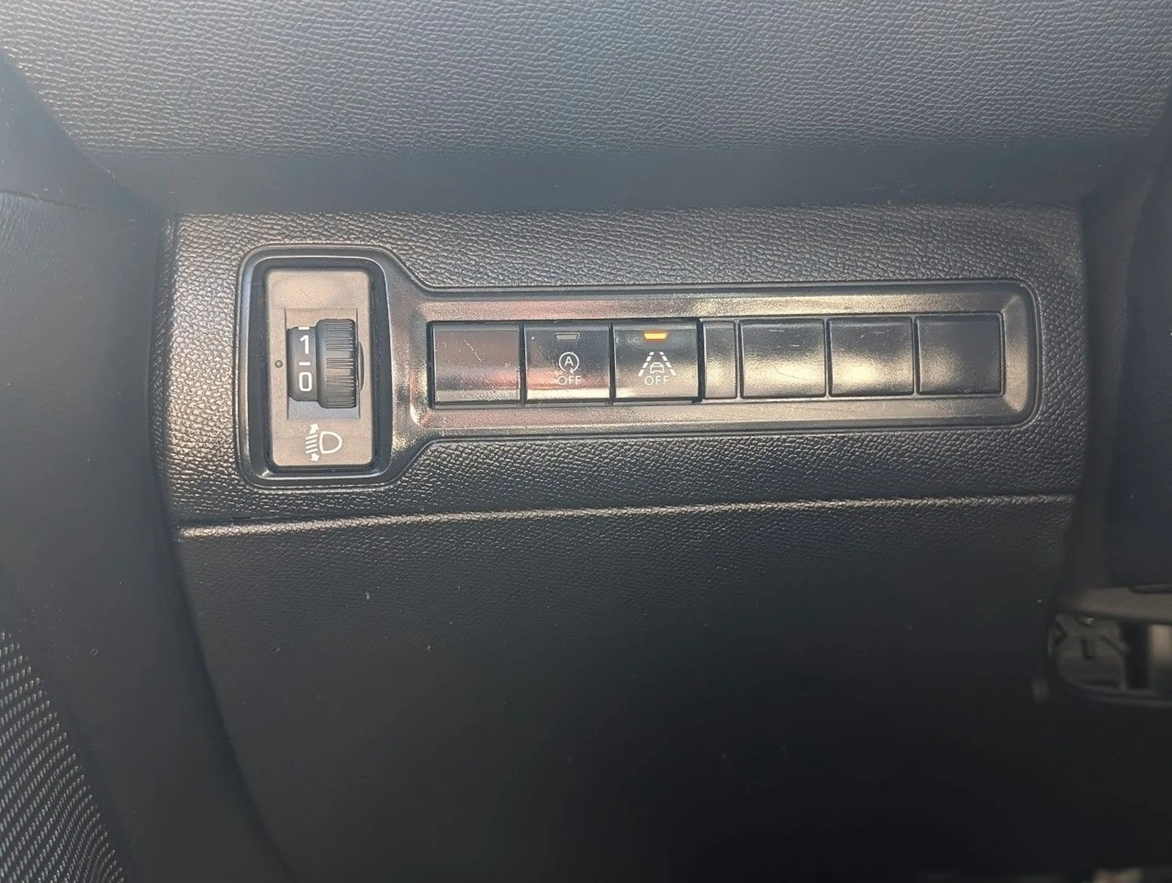 Peugeot 308 308 SW 1.5 Blue-HDi Active Business Automatik — photo 14