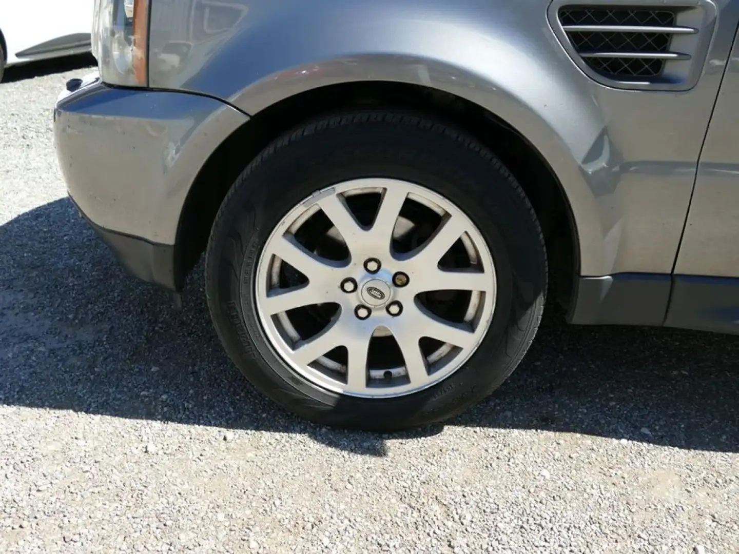 Land Rover Range Rover Sport 2.7 190 Ch HSE BVA Gris - 2