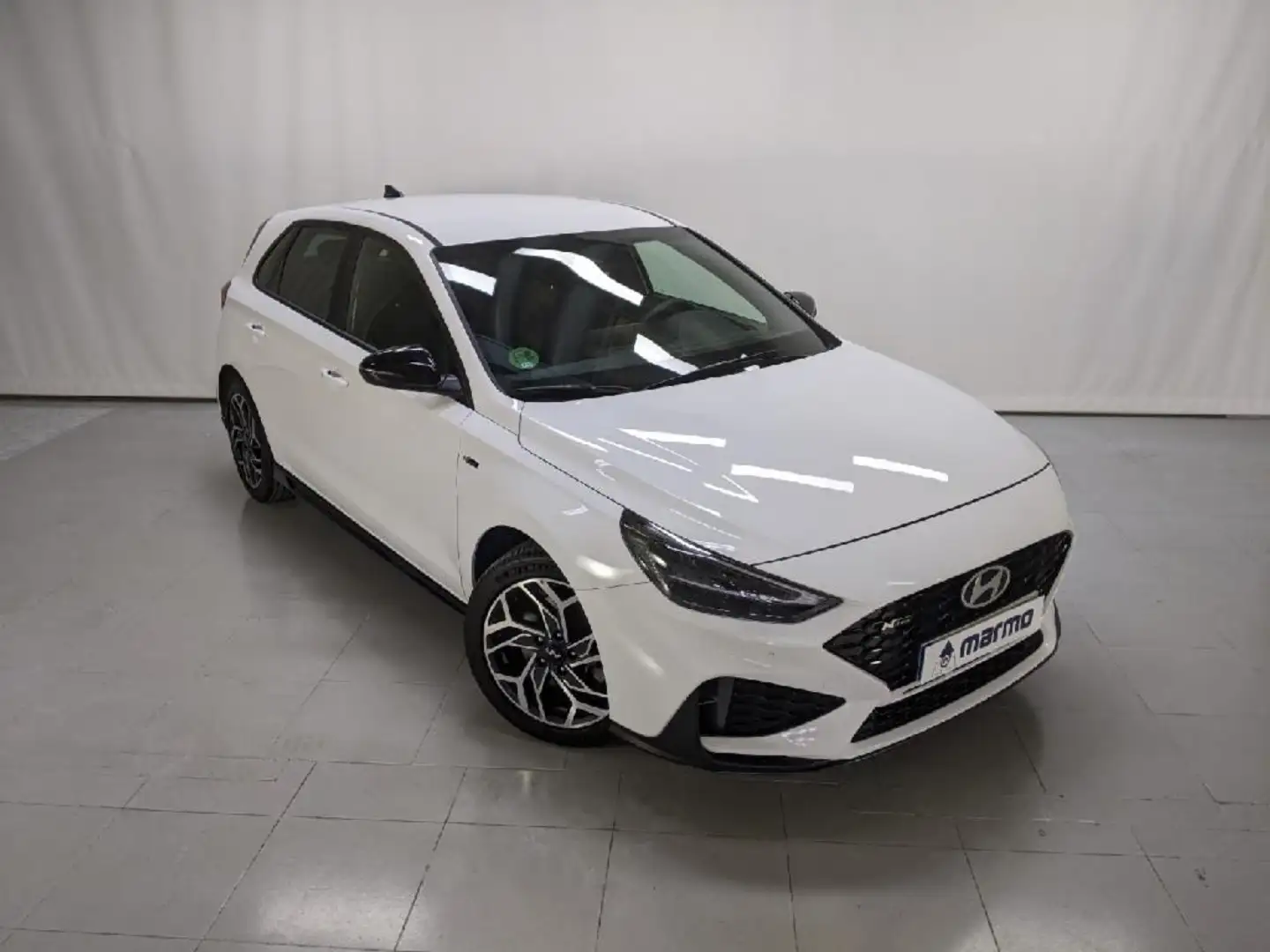 Hyundai i30 N LINE 1.0 TGDI 100CV Blanco - 2