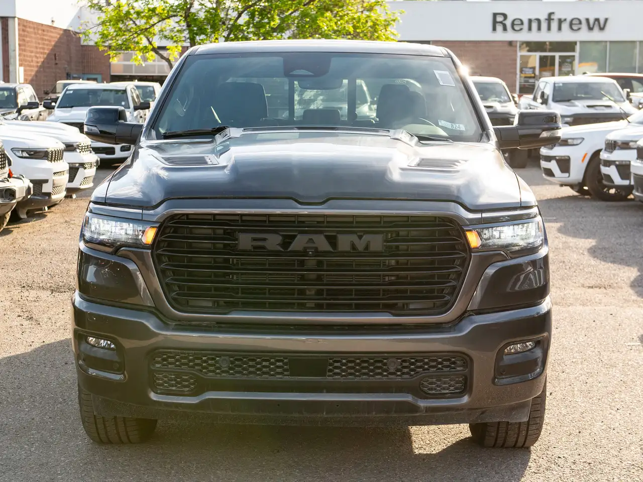 RAM 1500 снимка RAM 1500