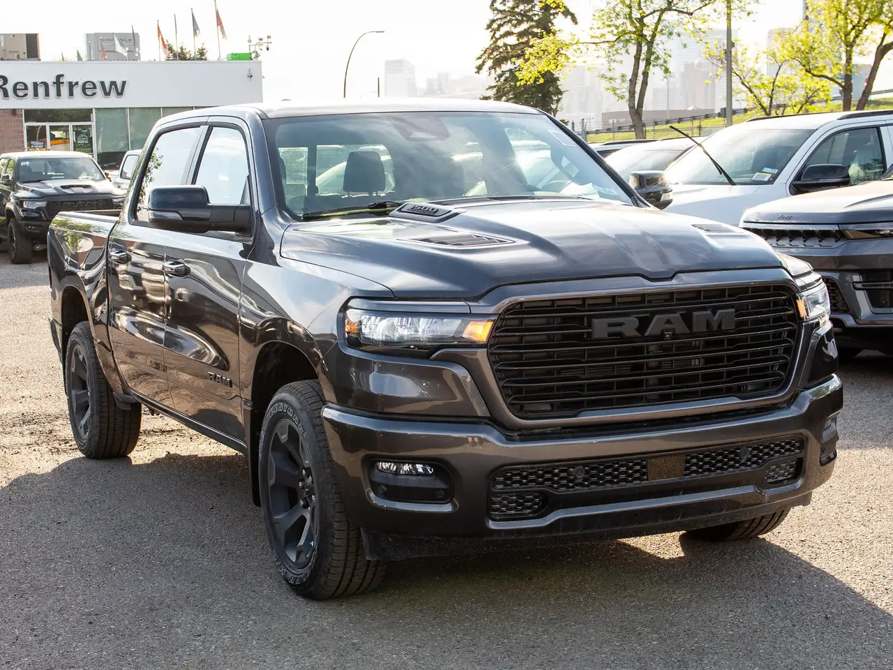 RAM 1500 снимка RAM 1500