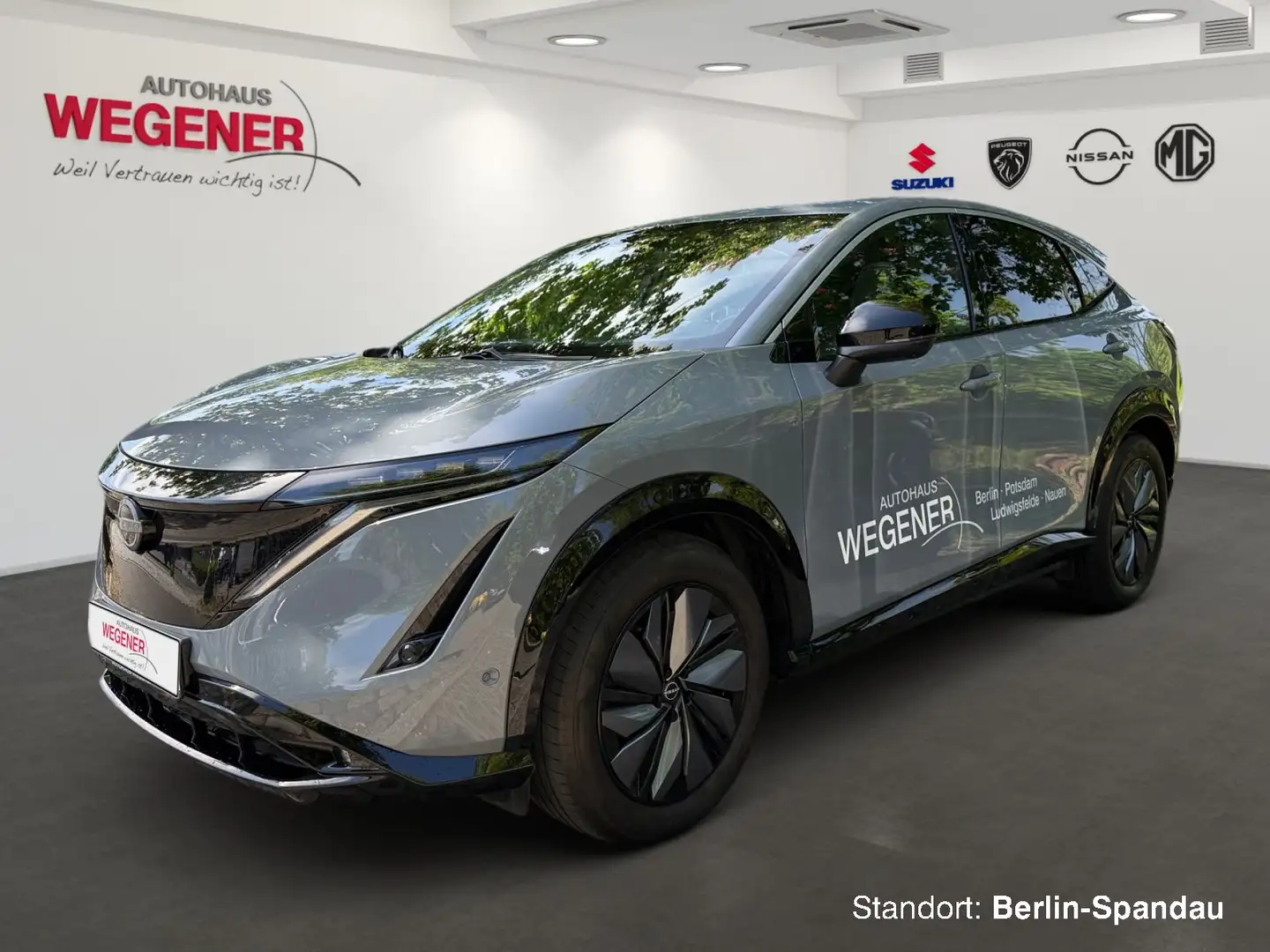 Nissan Ariya ARIYA EVOLVE PACK 87kWh (242PS)  Premiumlack. Un Gris - 1