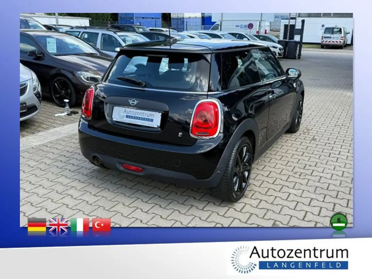 MINI Cooper One 1.5 *1.HAND*KLIMA*ALU*SITZHEIZUNG* Schwarz - 2
