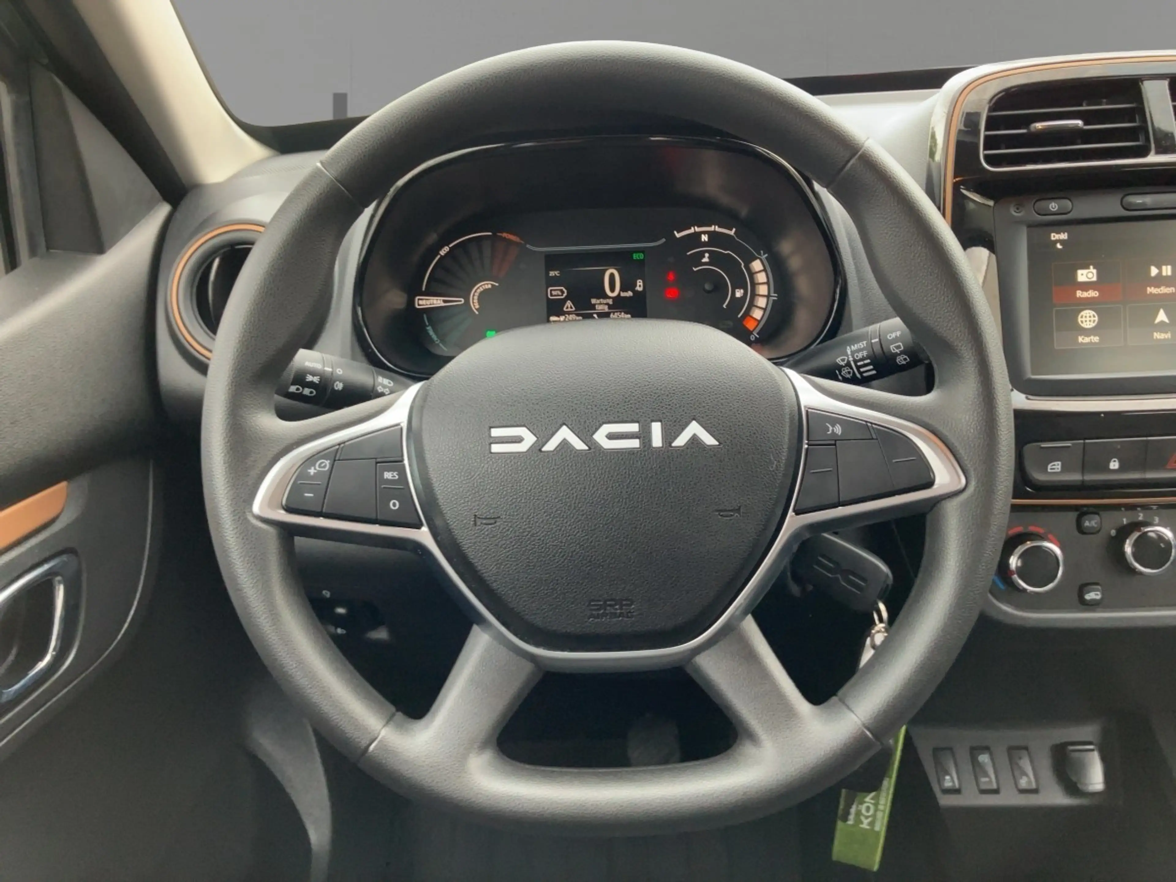 Dacia Spring Electric 65 Extreme Rückfahrkamera — photo 10