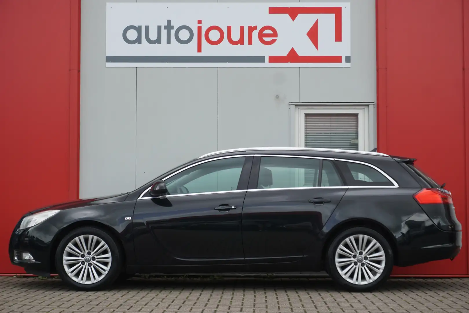 Opel Insignia Sports Tourer 1.4 Turbo EcoFLEX Business+ Zwart - 2