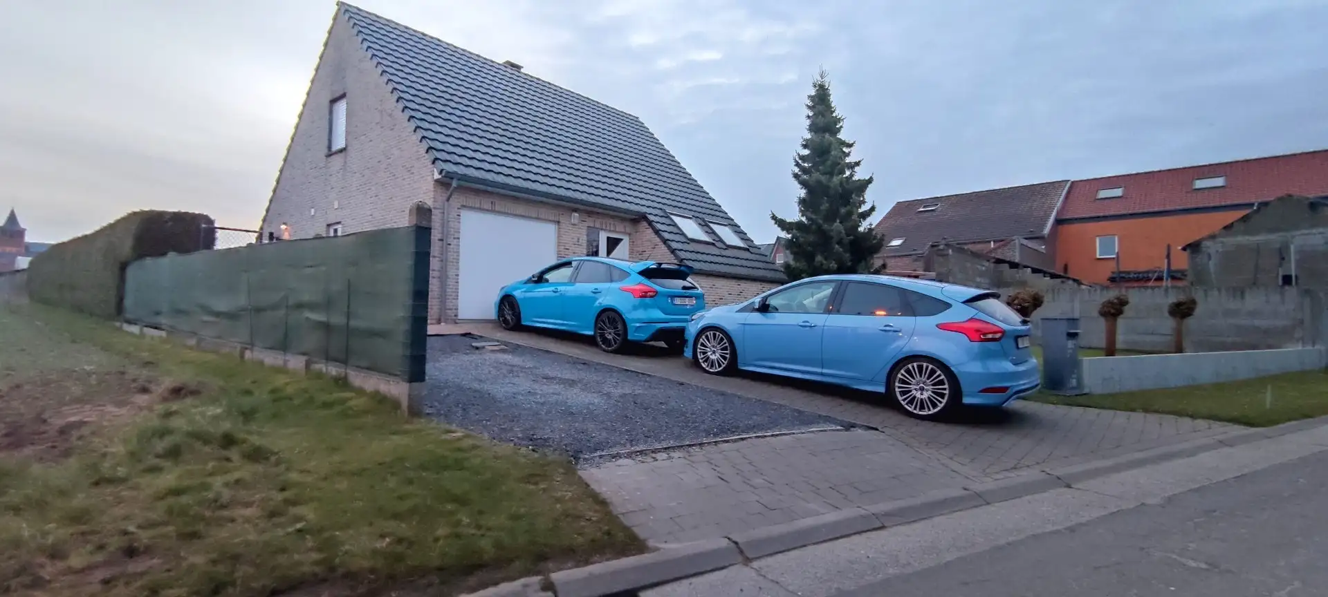 Ford Focus 2.0 TDCi Ford Performance en Winter Pack Blauw - 2