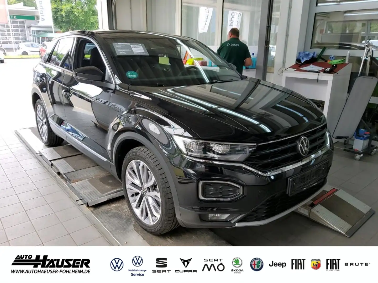 Volkswagen T-Roc Sport 1.5 TSI DSG AHK EL. HECKKL. NAVI KAMERA LED Schwarz - 2