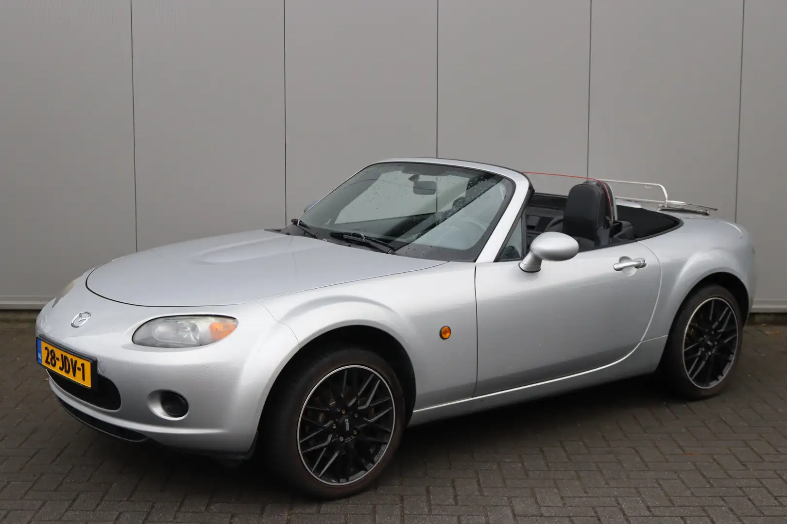 Mazda MX-5 1.8 Touring Cabriolet Zeer nette auto! Szary - 2