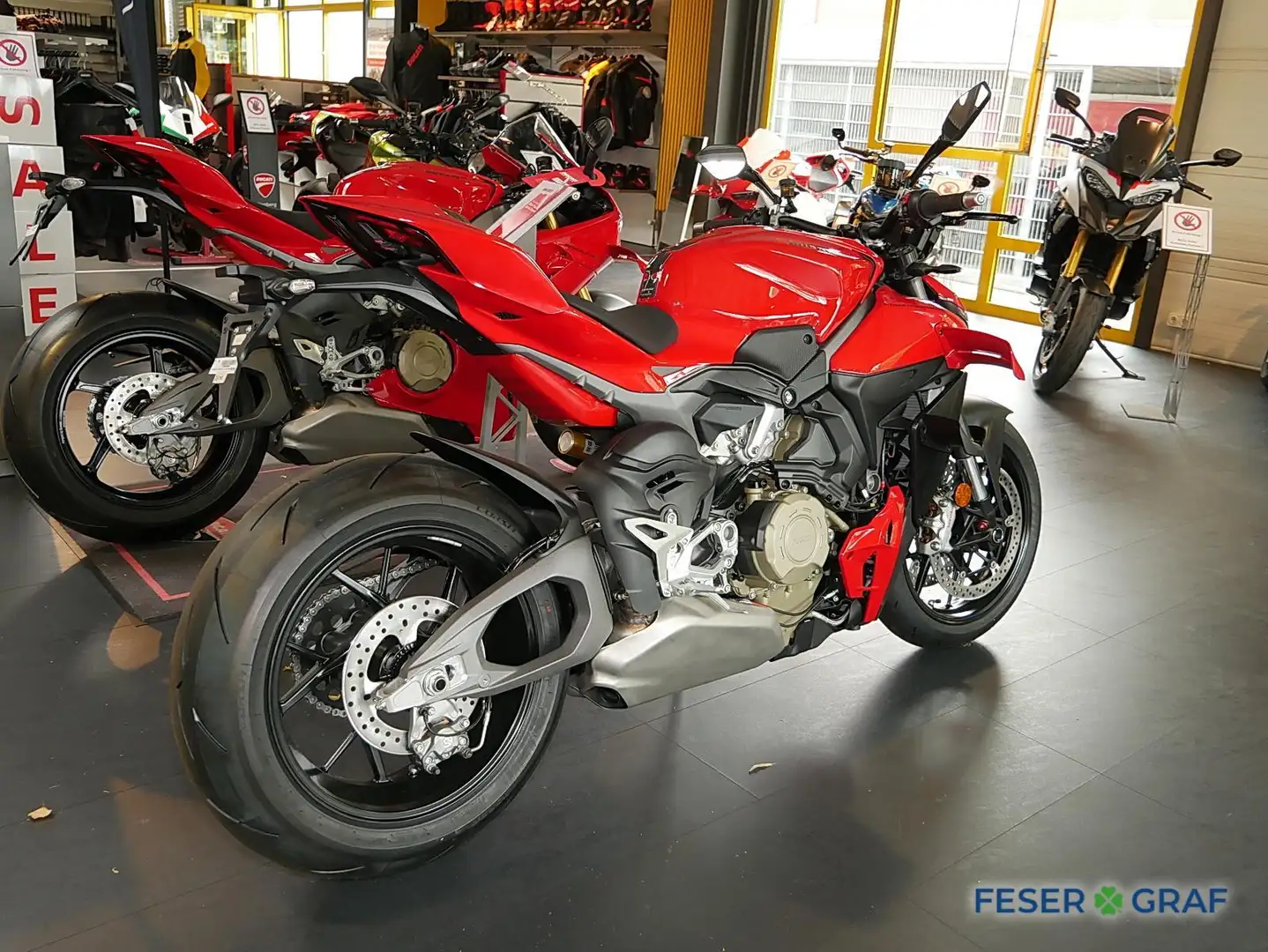 Ducati Streetfighter V4 !TAGESZULASSUNG! Rot - 2